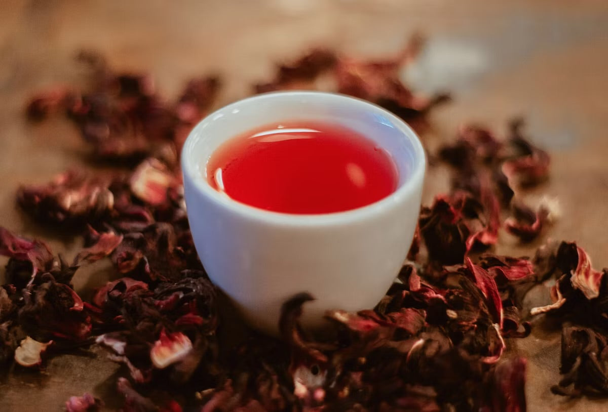 Hibiscus Rose Cinnamon Herbal Tea Bags – Floral, Slightly Tarte & Caffeine-Free